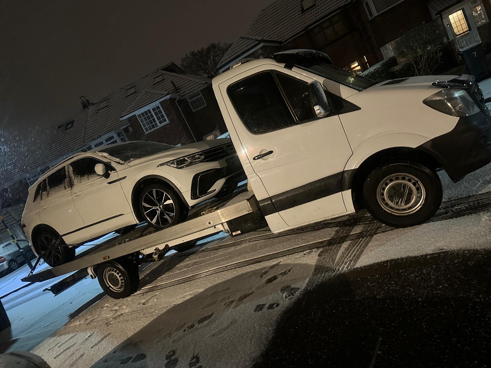 Night vehicle recovery service Birmingham by BHX Logistics